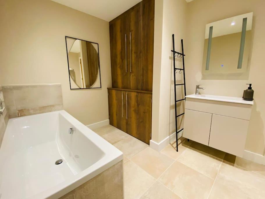 Luxurious Beach House Chesil Beach. Sleeps 6 Castletown  Exterior photo